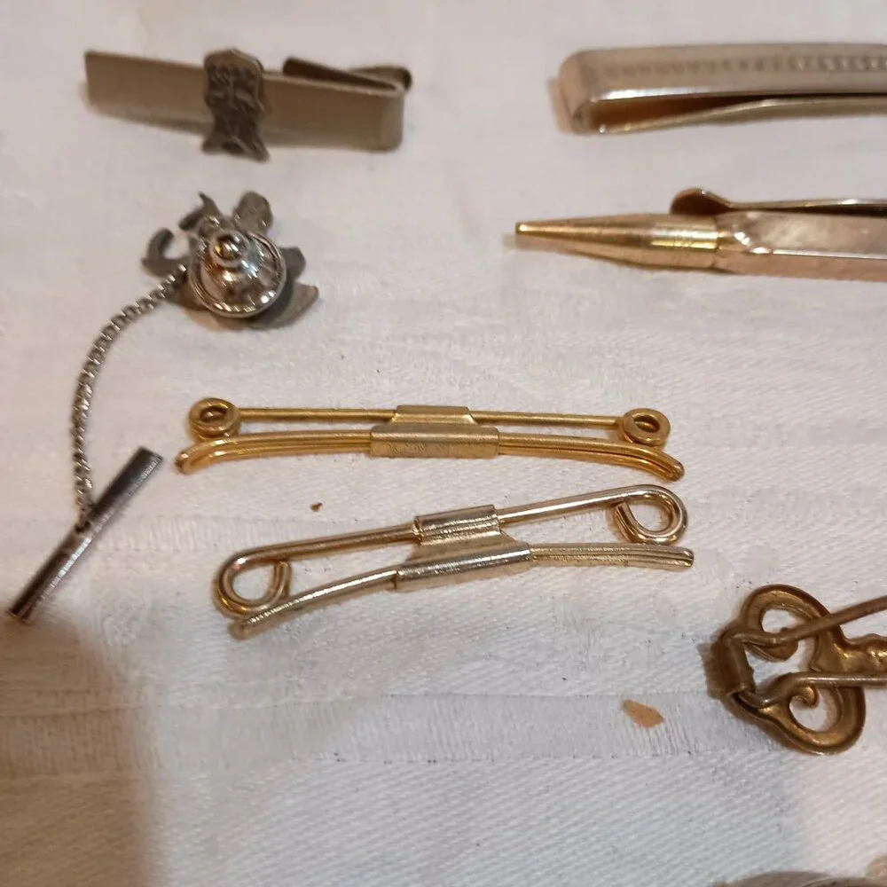 Lot of 9 Tie tacks and clips and money clips